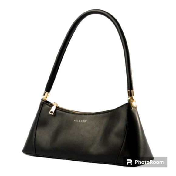 Nic &Syd black Luna crescent hobo handbag new - Picture 1 of 9